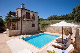Spilia Village
