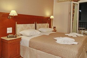 Camelot Royal Beds