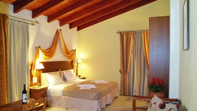 Camelot Royal Beds