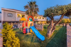Dias Hotel & Apartments