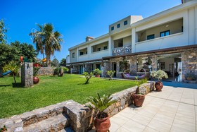 Dias Hotel & Apartments