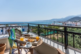 Dias Hotel & Apartments