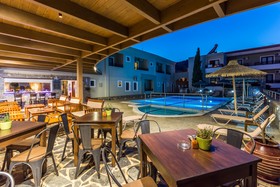 Dias Hotel & Apartments
