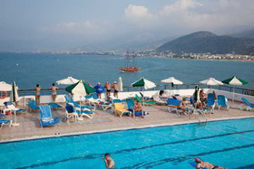 Horizon Beach Hotel