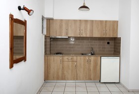 Iraklis Apartments