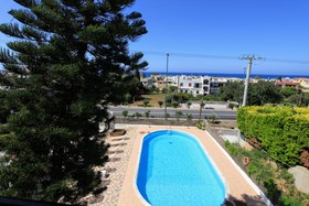 Iraklis Apartments