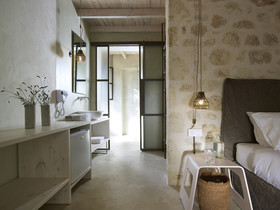 Iridachic Boutique Hotel & Spa