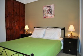 Koula Studios & Apartments