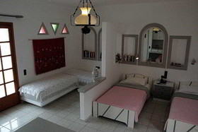 La Luna Apts
