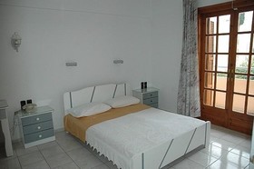 La Luna Apts