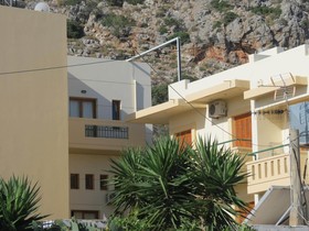 La Luna Apts