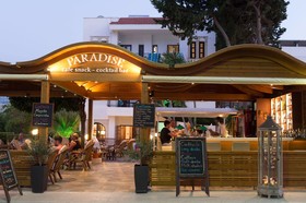 Paradise Hotel Apartments