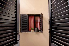 Nami Hotel & Suites