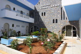 Villa Anna Apartments