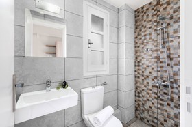 Cathrin Suites