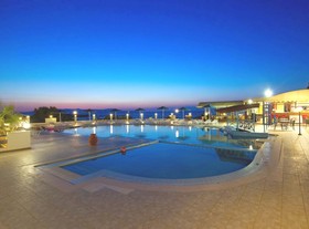 Hotel Zorbas Beach Village
