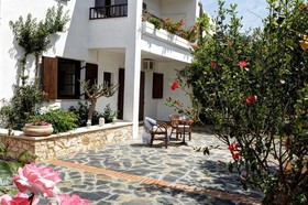 Alianthos Suites
