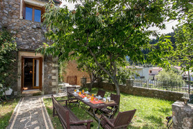 Ifigenia Theriso Village