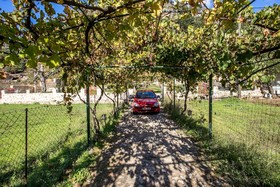 Ifigenia Theriso Village