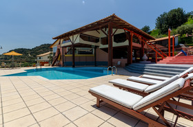 Estate Kares