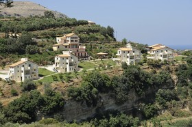 Estate Kares