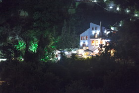 Estate Kares