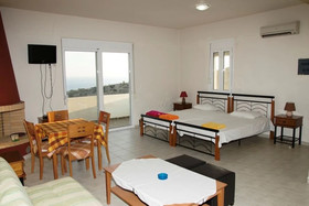 Paterakis Studios Triopetra