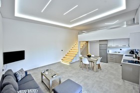 Villa Acheron