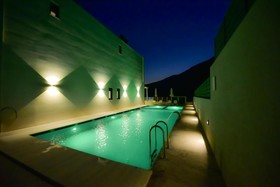 Villa Glaukos
