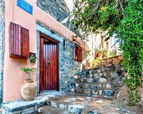 The Traditional Homes of Crete - Almond Tree Villas