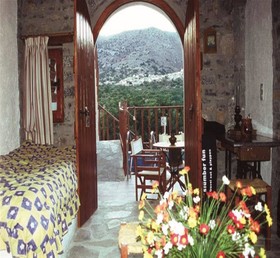 The Traditional Homes of Crete - Almond Tree Villas