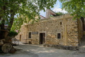 Idi Hotel