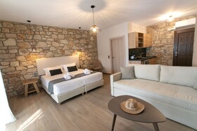 Michelangelo Suites & Apartments