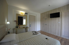 Evia Riviera Resort