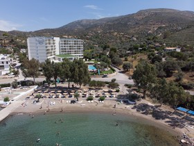 Evia Riviera Resort