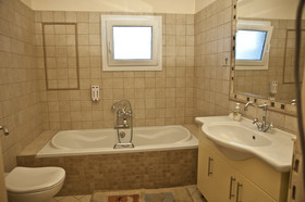 Chalkida Apartments