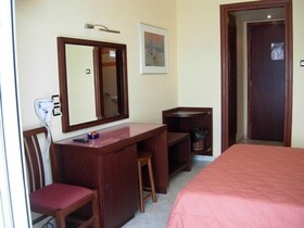Hotel Lefkadi