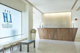 Lucy Hotel