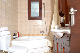Villa Bella Loukisia