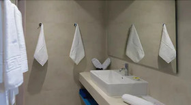 Elimnion Resort