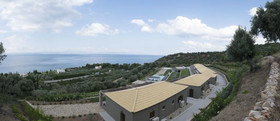 Elimnion Resort