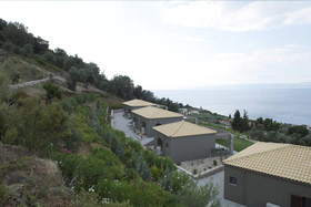 Elimnion Resort