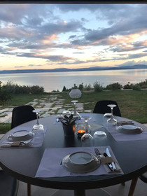 Elimnion Resort