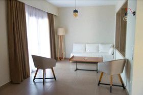 Elimnion Resort