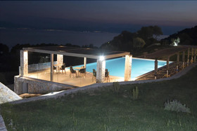 Elimnion Resort