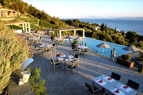 Elimnion Resort