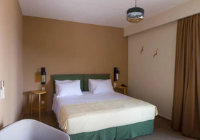 Elimnion Resort