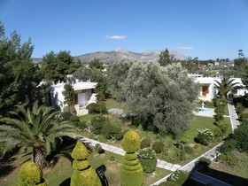 Petit Village Hotel