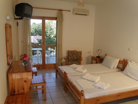 Petit Village Hotel