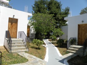 Petit Village Hotel